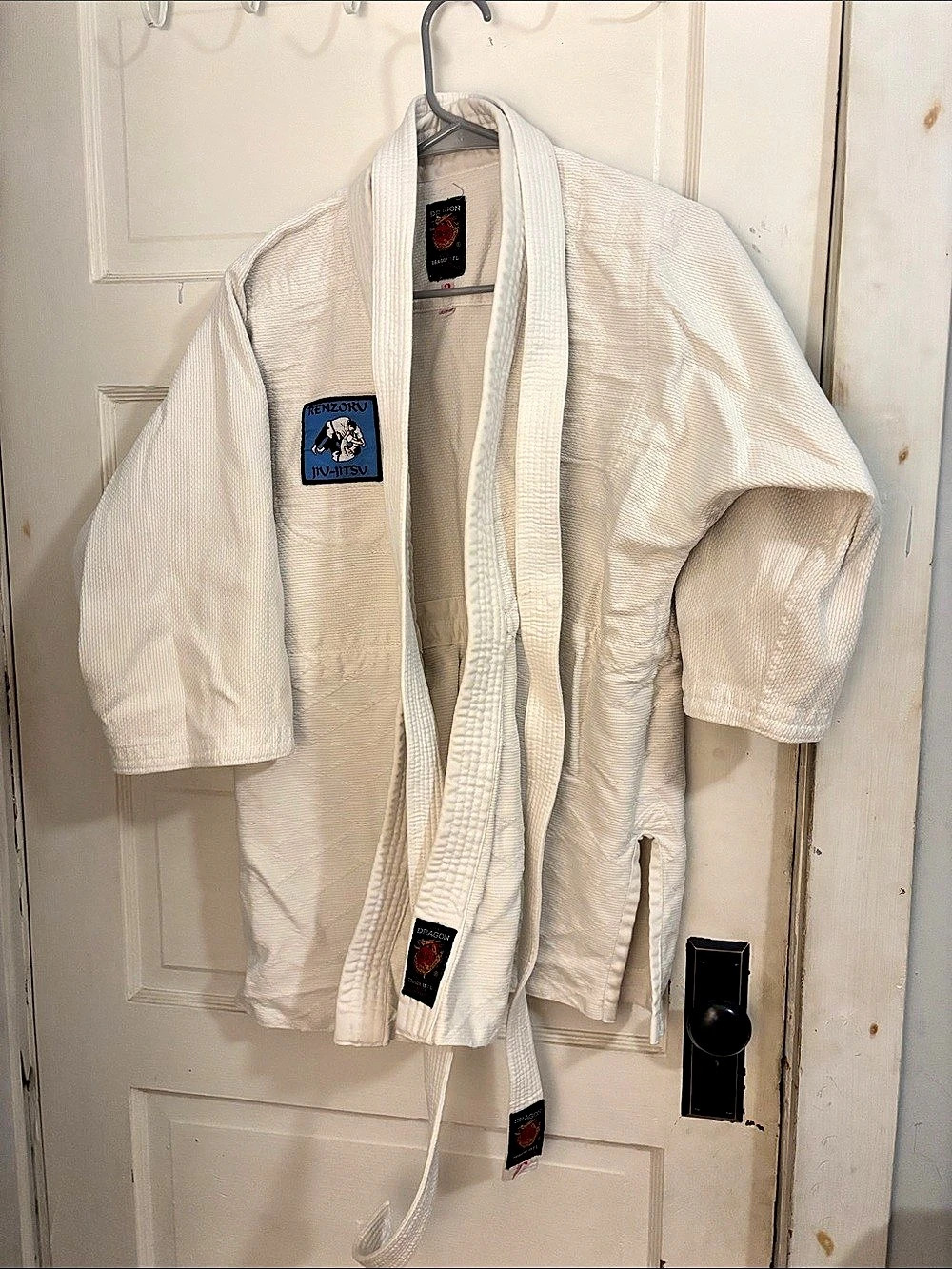 Dragon Martial Arts Gi White Size 2